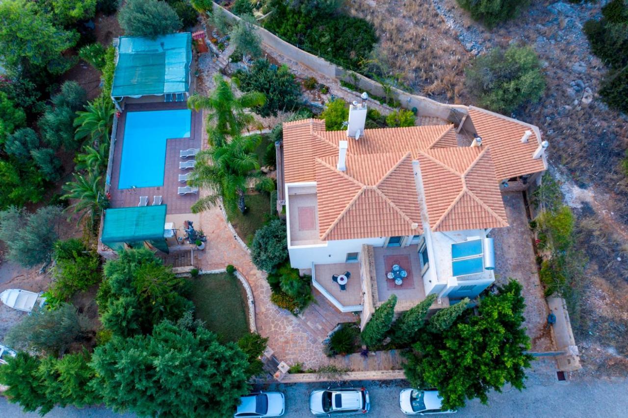 Villa Maira Luxurious With Private Swimming Pool Kórfosz Kültér fotó